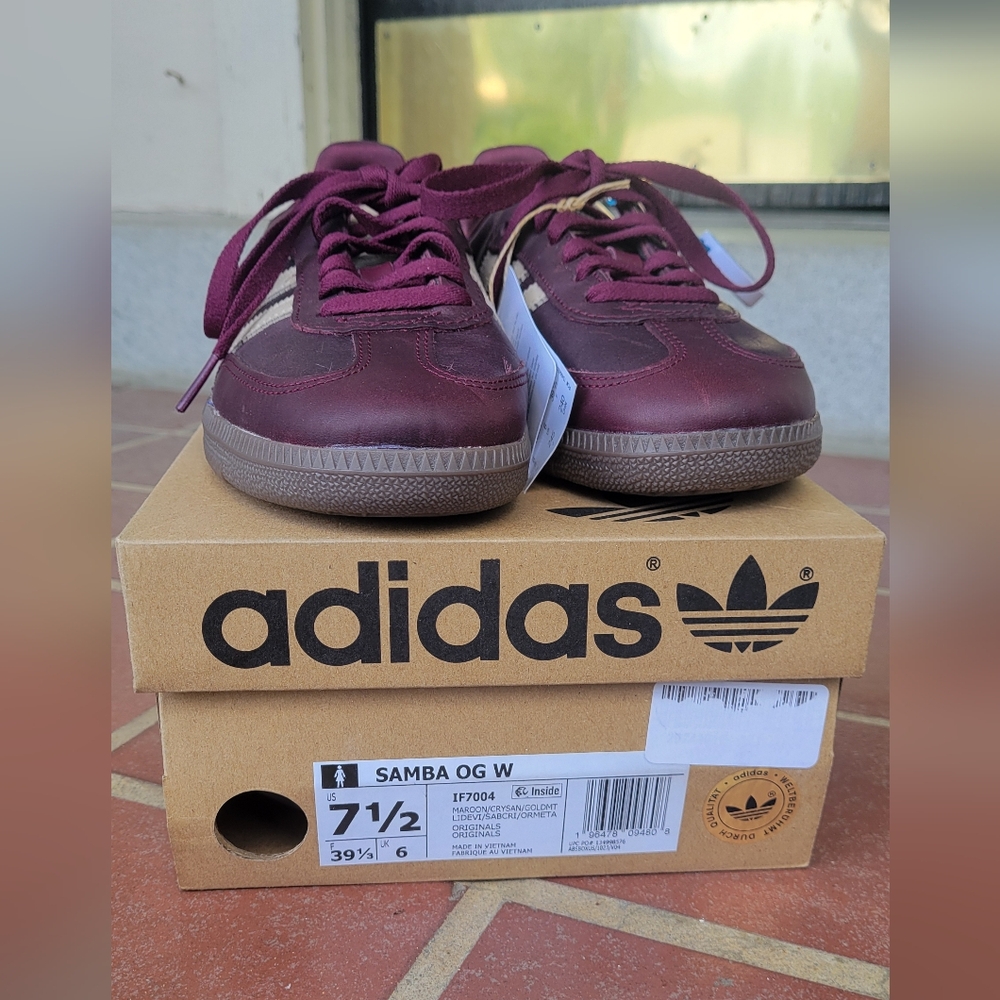 NWT Adidas Samba OG, Womens, Maroon Crystal Sand - Picture 10 of 16
